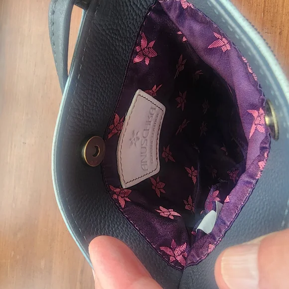 Anuschka Cross Body Bag - Picture 3 of 3